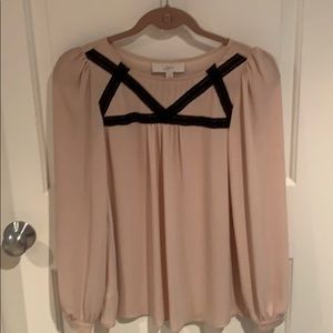 Women’s Blouse